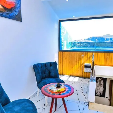 2 Bedroom With Private Pool Daire