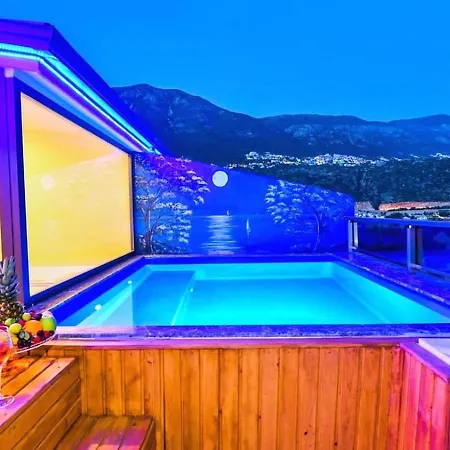 2 Bedroom With Private Pool Daire Kalkan