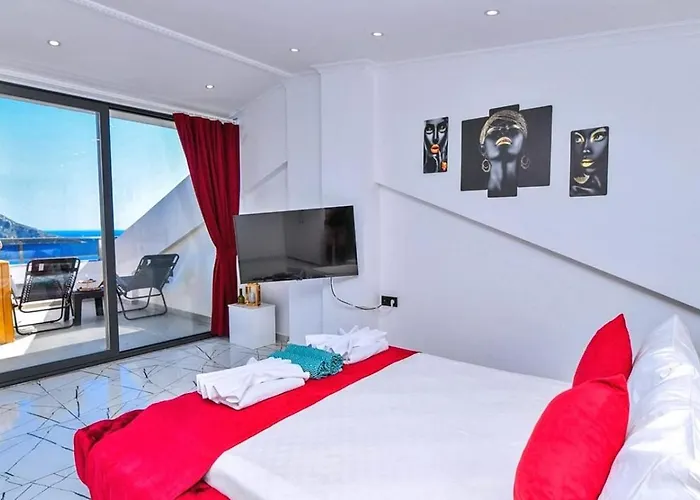 2 Bedroom With Private Pool *