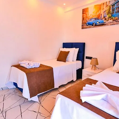 2 Bedroom With Private Pool * קלקן