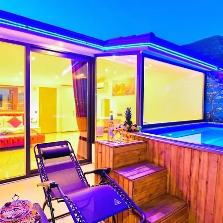 2 Bedroom With Private Pool קלקן